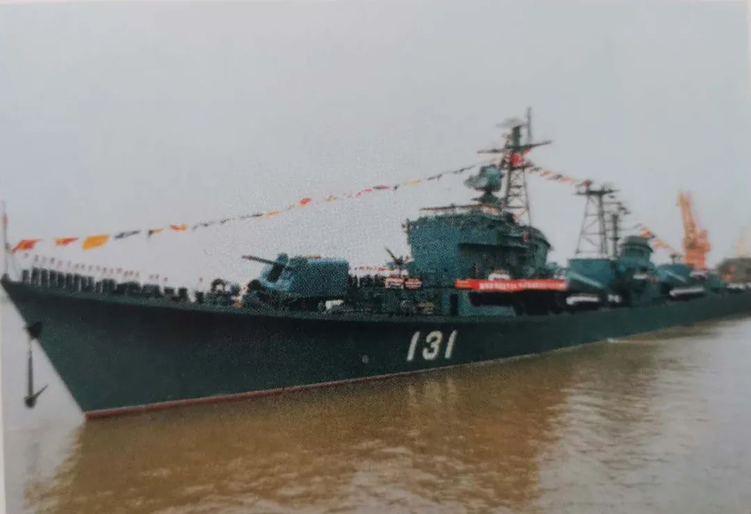 海军南京舰，中国海军力量的骄傲与荣耀，海军南京舰，中国海军力量的骄傲与荣光典范