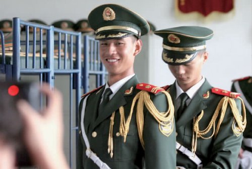 关于加入国旗护卫队的申请理由，加入国旗护卫队的申请理由与荣誉追求