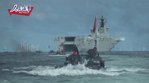 广西舰，崭新篇章下的中国海军力量——探访中国海军首艘075型两栖攻击舰二号舰广西舰，探访中国海军首艘075型两栖攻击舰二号舰广西舰，揭示中国海军力量的崭新篇章