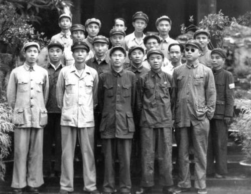 真实的海南岛战役，历史回顾与反思，海南岛战役，历史回顾与反思的真实记录
