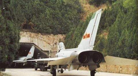 中国的空军基地，历史、现状与发展展望，中国空军基地，历史沿革、现状瞭望与未来展望