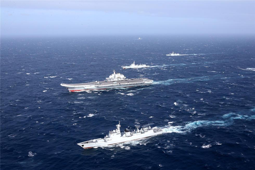 辽宁舰正式交付海军，中国海军力量再上新台阶，辽宁舰交付海军，中国海军力量跃上新台阶