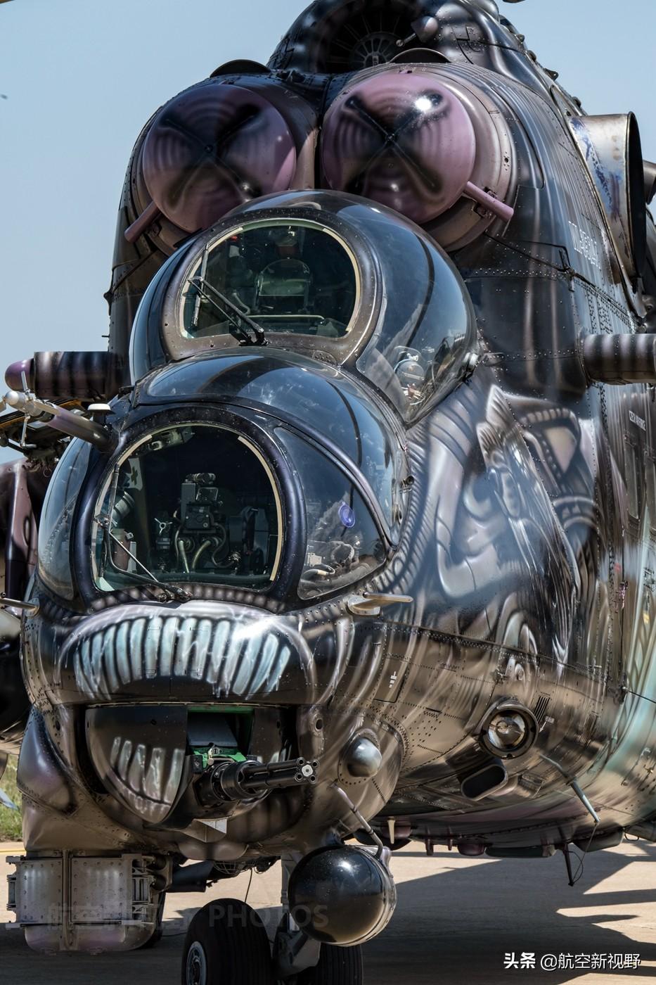 武直-10直升机，揭示其类型与特性，武直-10直升机，类型与特性揭秘