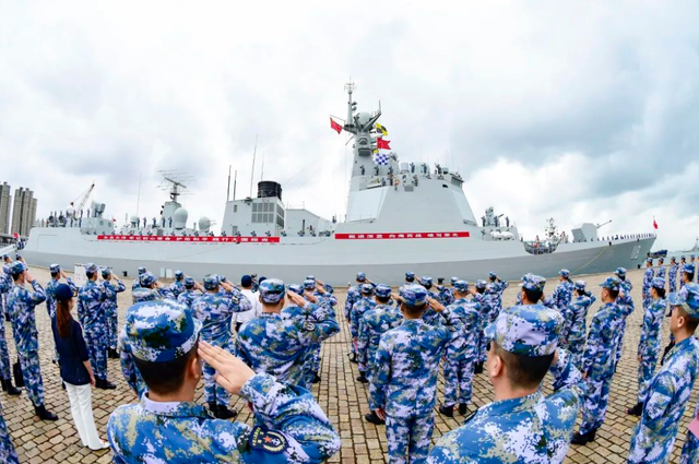 海军节的历史，海军节的历史与传承