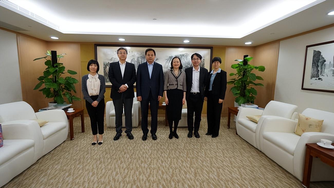 澳门赛马会，最快开奖直播的魅力和激情，澳门赛马会，直播开奖的魅力与激情展现