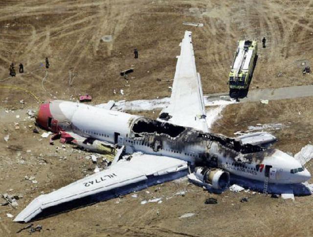 空军一号飞机坠毁事件深度解析，空军一号坠机事件深度剖析