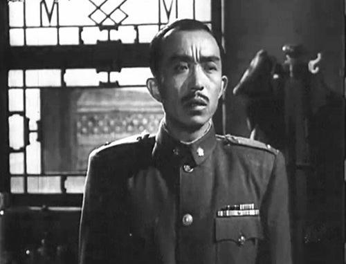 营口舰现任舰长——引领海军走向新时代的杰出领航者，营口舰现任舰长，引领海军新时代的杰出领航者