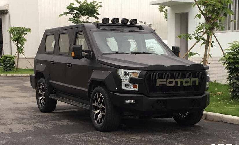 像装甲车的SUV，越野装甲车SUV的名称与特性，越野装甲车SUV，名称与特性解析