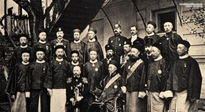 中日舰队，历史、现状与发展趋势，中日舰队，历史沿革、现状瞭望与未来趋势分析