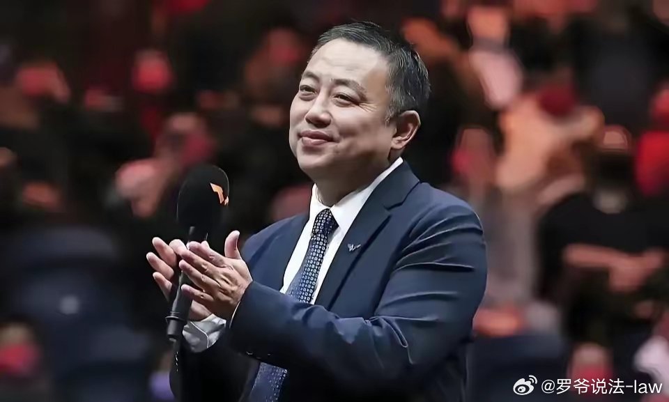 中国著名时事评论员，洞察时代脉搏的智者，中国知名时事评论员，洞察时代脉搏的智者