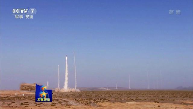 东风21两级火箭，探索太空的新里程碑，东风21两级火箭，太空探索新里程碑