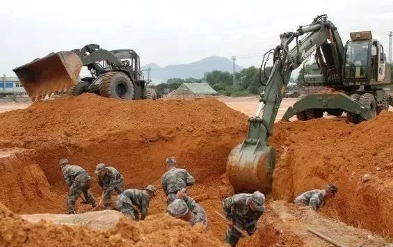 工程兵是最不好的兵种？探讨一种兵种的多元价值，工程兵并非最不好的兵种，探讨兵种多元价值的重要性
