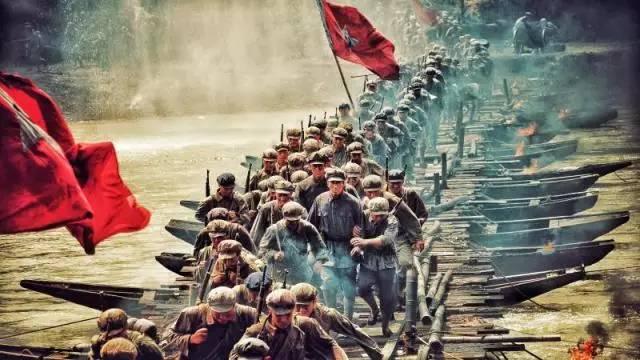 越战电影中的血战，战火中的英勇与牺牲，越战电影中的英勇血战，战火中的牺牲与英勇展现