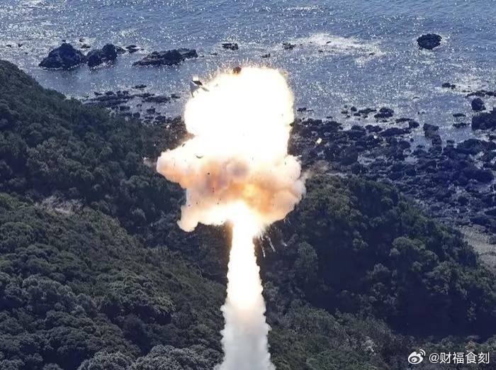 火箭燃料爆炸事故，探究事故原因与后果，火箭燃料爆炸事故揭秘，原因与后果探究