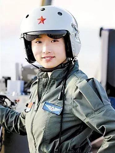 歼-16战斗机，三代半机型的杰出代表，歼-16战斗机，三代半机型的典范代表