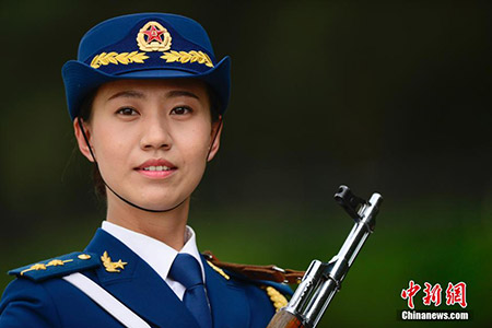 解放军女仪仗兵赵颖，坚韧与荣耀的象征，解放军女仪仗兵赵颖，坚韧之魂，荣耀之象征