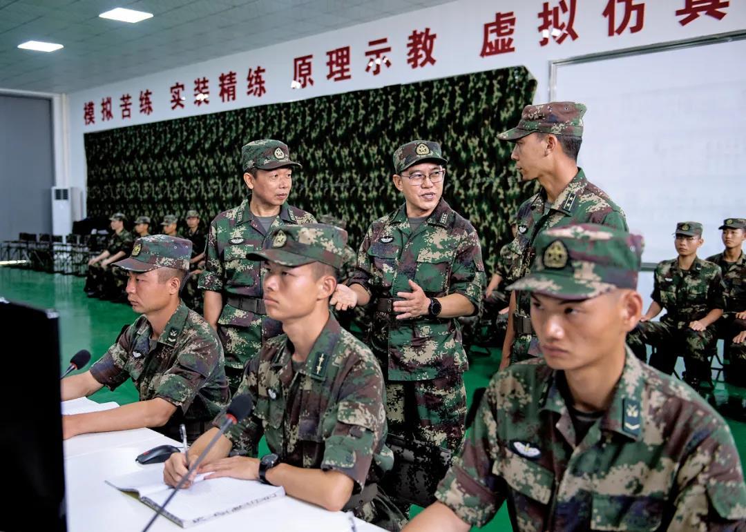 中国火箭军武器装备深度介绍，中国火箭军武器装备全面深度介绍