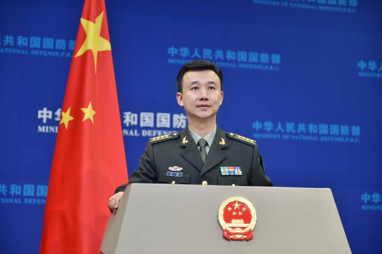 尊敬的各位领导、各位嘉宾、亲爱的学员们，尊敬的领导、嘉宾与学员们齐聚一堂