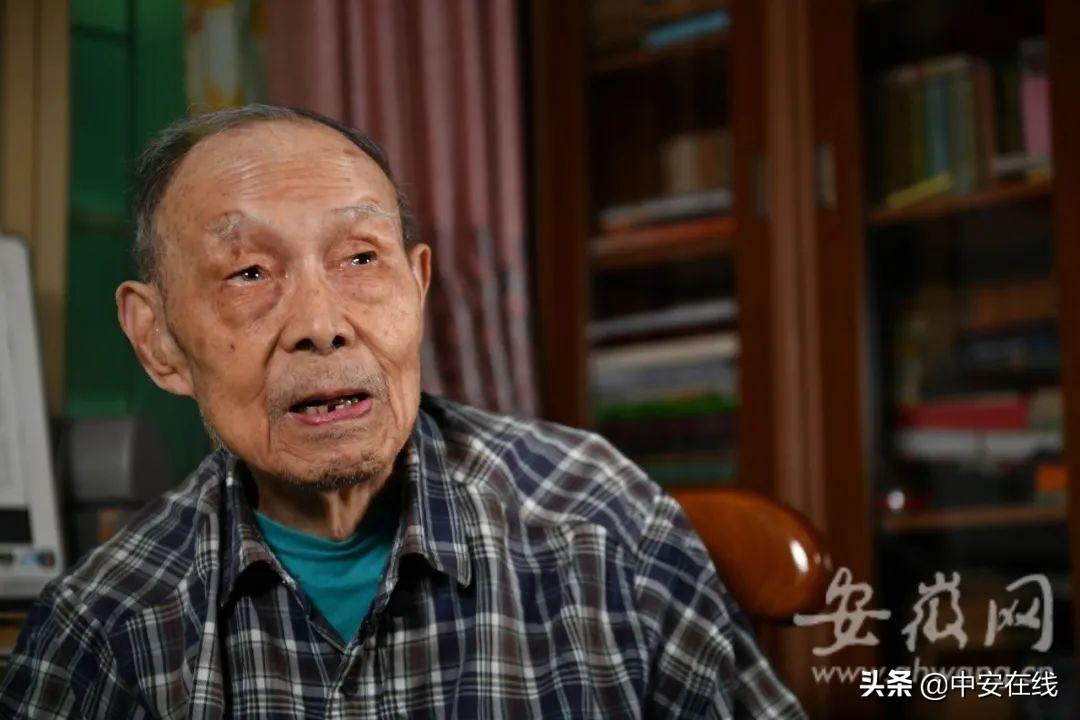 长津湖战役，在寒冷冬夜中的英勇抗争——纪念12月24日的胜利日，长津湖战役胜利日，英勇抗争纪念十二月二十四日冬夜之战