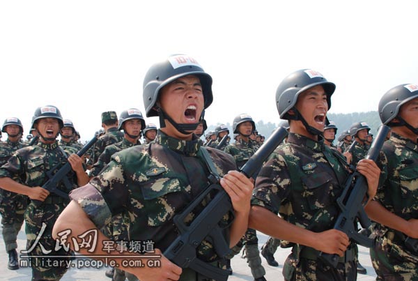 大阅兵口号，展现国家力量，彰显民族精神，大阅兵口号，展现国家力量与民族精神风采